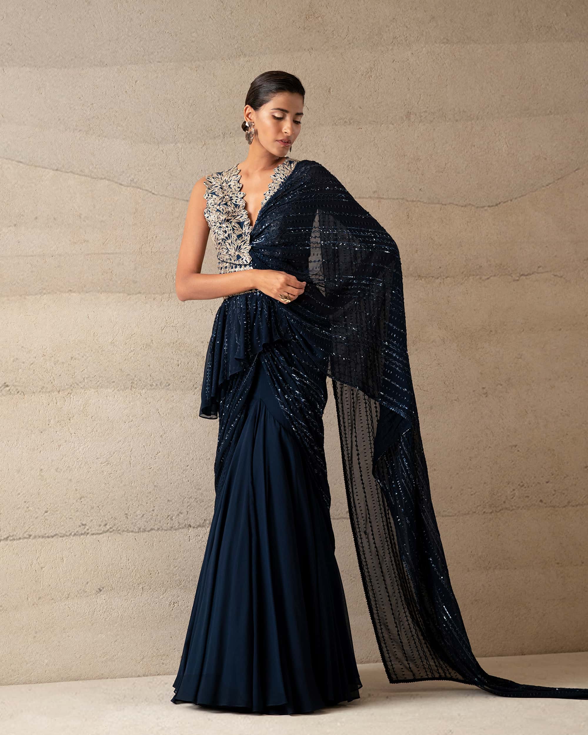 Draped Cocktail Saris - Frontier Raas Pictures | Bridal Wear in Delhi NCR -  WedMeGood | Stylish sarees, Indian designer outfits, Indian dresses