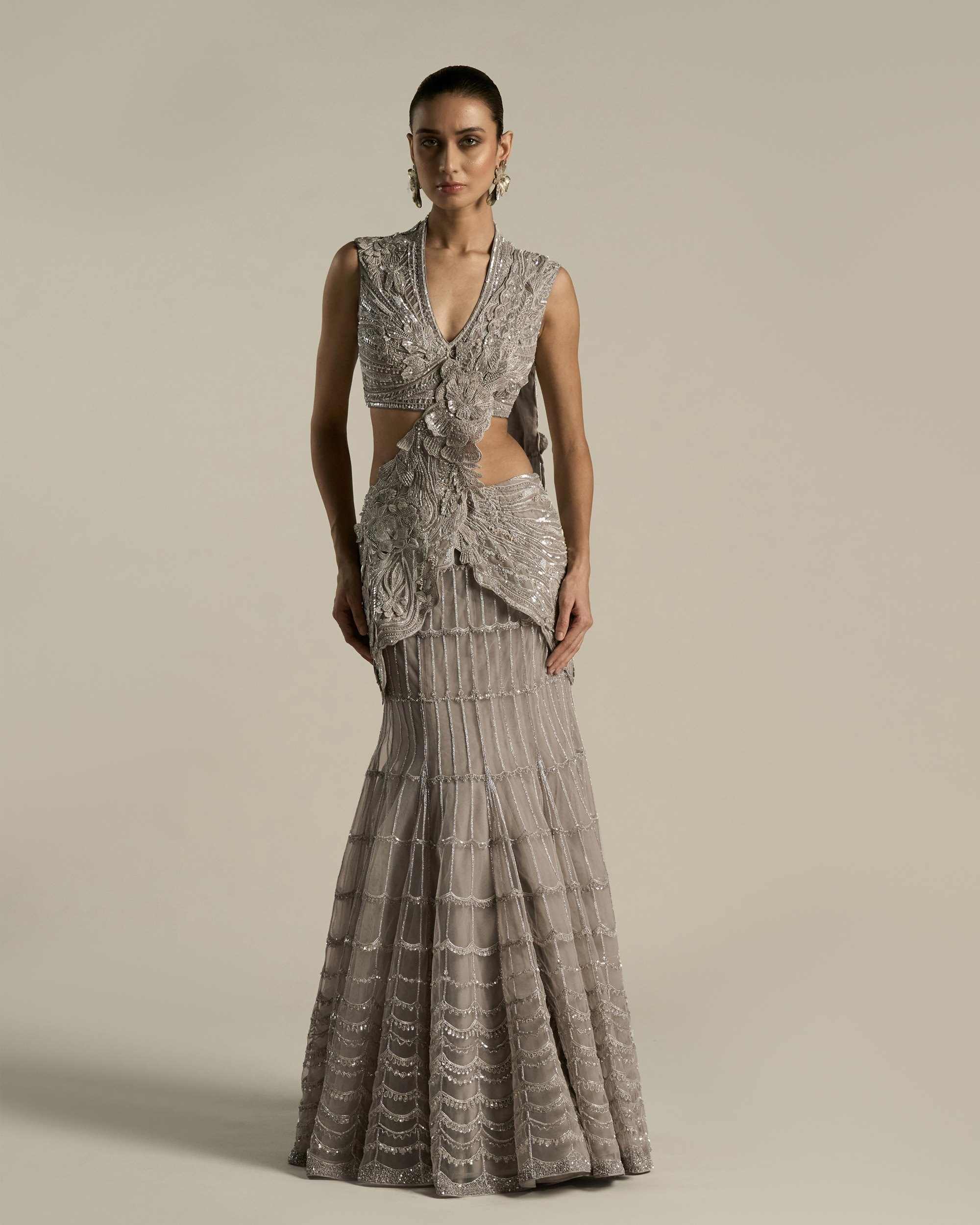 Floral Scallop Stitched Saree