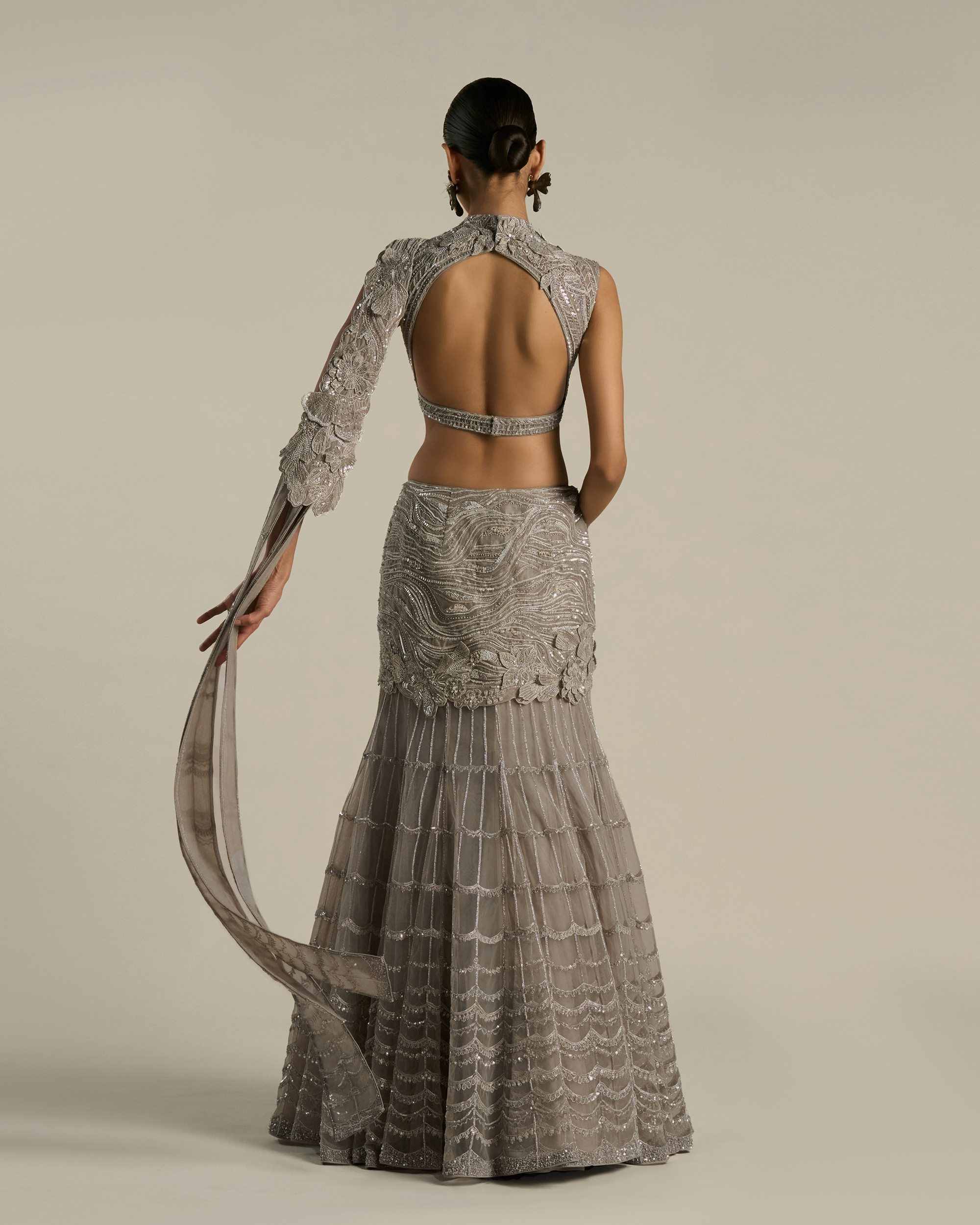 Floral Scallop Stitched Saree