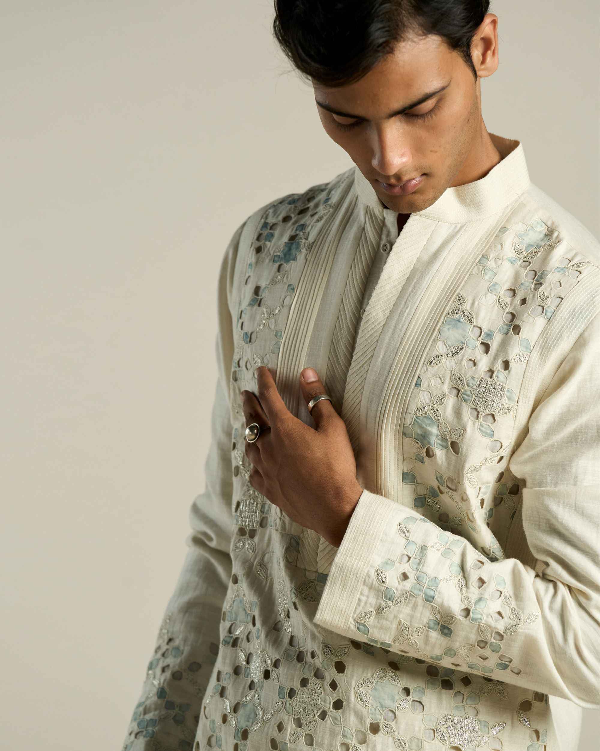 Jharokha Cutwork Kurta