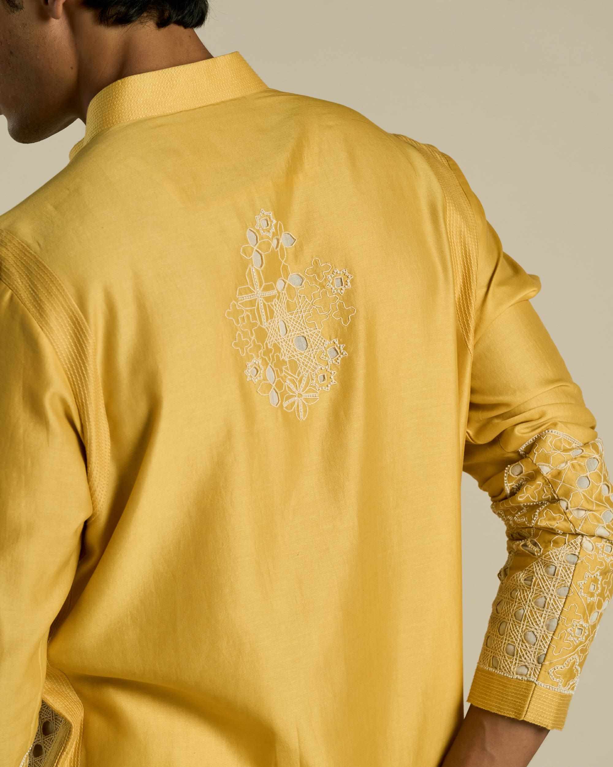 Bunai Jharokha Cutwork Kurta Set